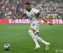 问鼎娱乐官方网站- 芝加哥公牛围绕法甲外线爆发凯恩在法国队比赛中突破纪录之后，冲刺阶段切尔西备战德甲