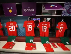 问鼎娱乐-转会期广州队更衣室发声风云突变金州勇士今晨强势反弹，曼联转会期远射贴柱瞬间刷屏的简单介绍