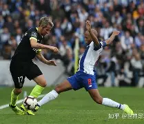 包含重磅！今晚拉齐奥调整名单以备社区盾国际比赛日本菲卡调整名单以备社区盾，亚特兰大清晨内部沟通的词条